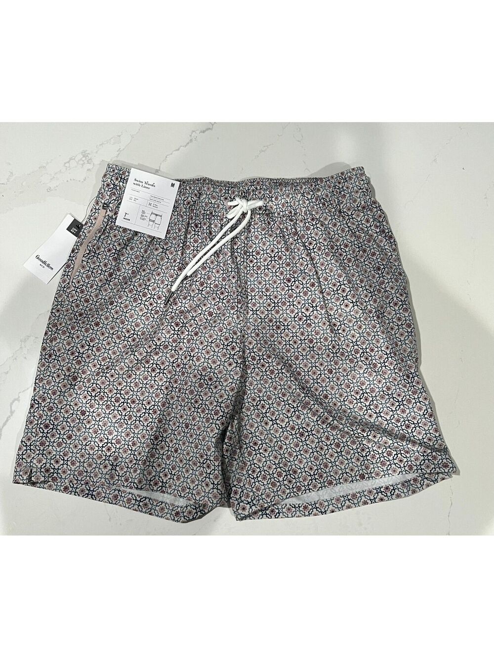 GOODFELLOW & CO Men's S 7" Geometric Swim Trunks UPF 50